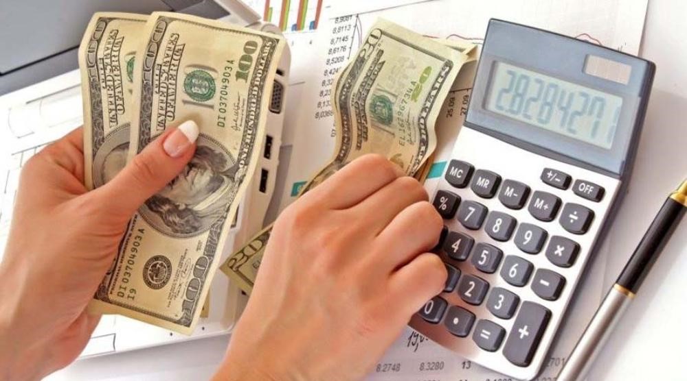 Tùy thuộc vào từng loại tài khoản và tài sản tương ứng mà trader sẽ phải chịu từng mức phí Spread, Commission và Swap khác nhau