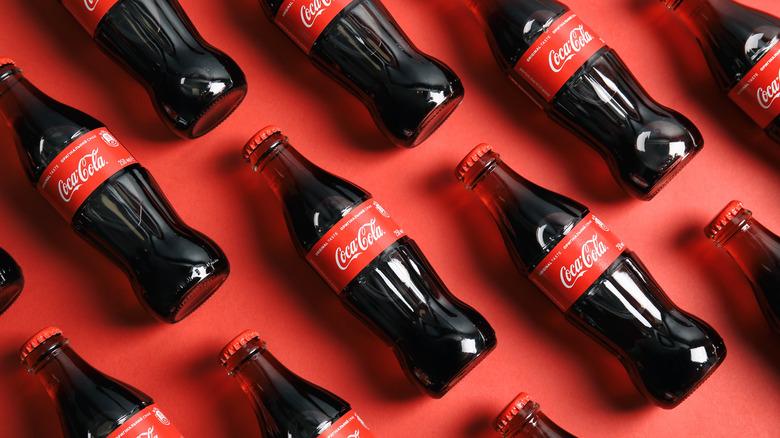 5-ly-do-khien-ban-nen-dau-tu-vao-co-phieu-Coca-Cola-som-nhat-khi-co-the-2